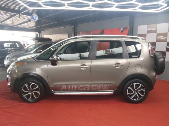 CITROËN AIRCROSS 1.6 EXCLUSIVE 16V FLEX 4P MANUAL CITROËN AIRCROSS 1.6 EXCLUSIVE 16V FLEX 4P MANUAL